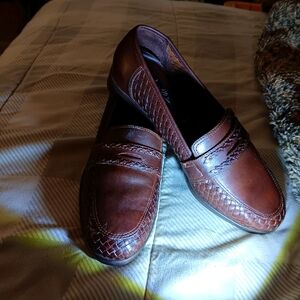 ARTIVA PENNY LOAFERS